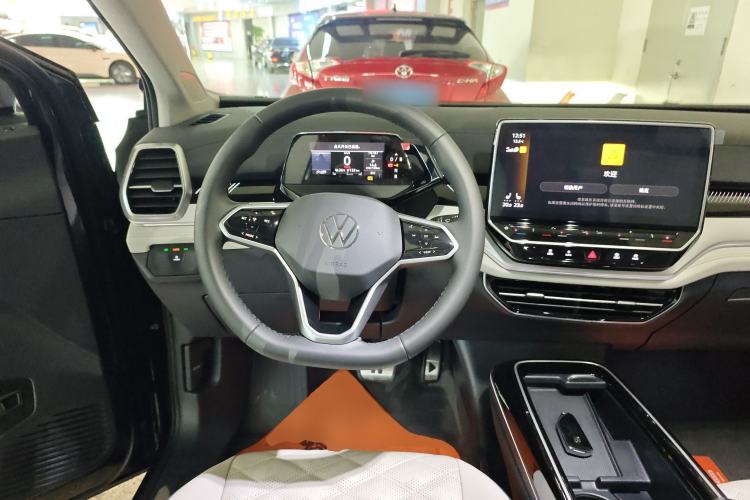 Used Volkswagen ID.6 CROZZ 2024 PRO Model
