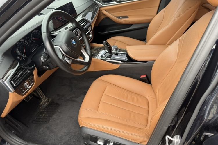 Used BMW 5 Series 2018 Restyled 530Li Leading Edition M Sport Package