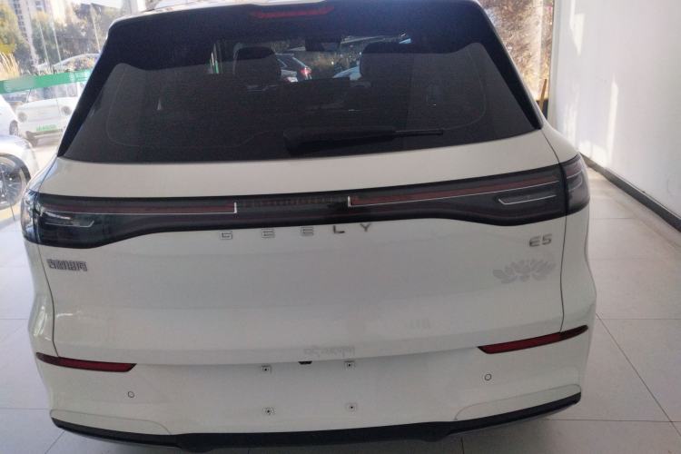 Used  E5 2024 530 km Exploration+ Version