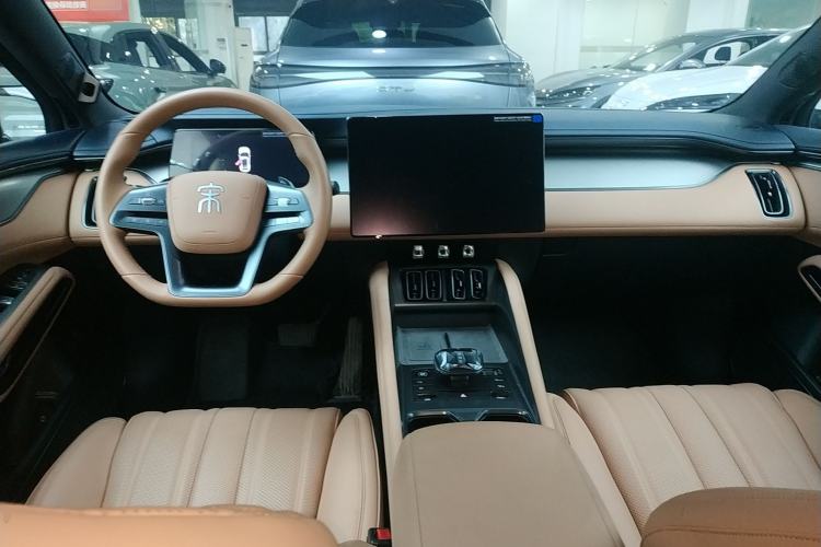 Used BYD Song L EV 2025 Intelligent Driving Version 662 km LiDAR Excellence Edition
