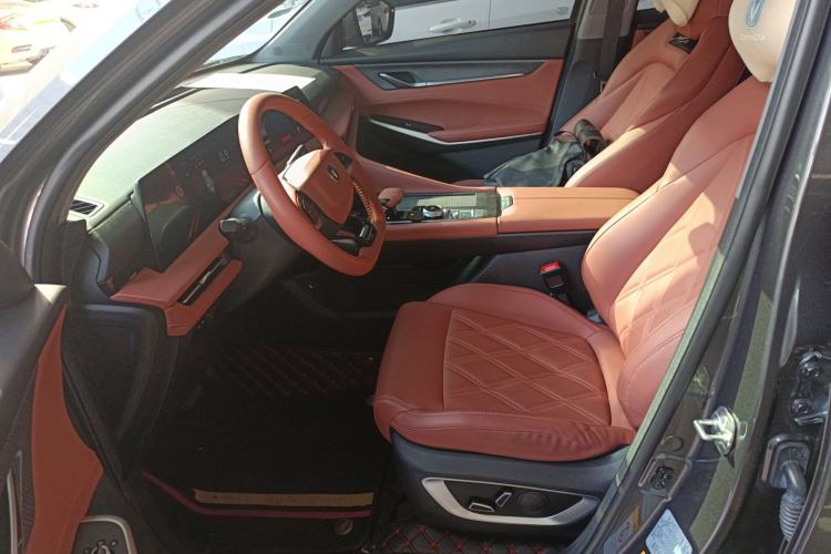 Used Changan CS75 PLUS 2023 3rd Generation 1.5T Automatic Prestige Model
