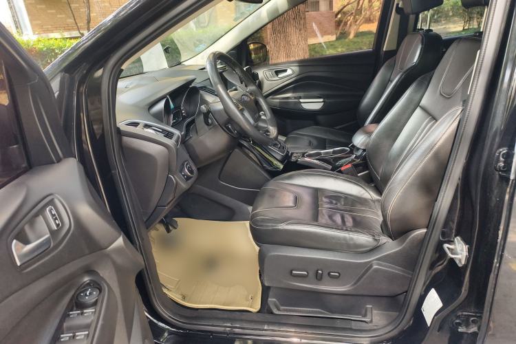 Used Ford Kuga 2013 2.0L GTDi Four-Wheel-Drive Sport Model