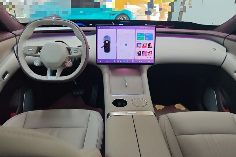 Used  YU7 2025 Ultra-Long Range Rear-Wheel Drive Version
