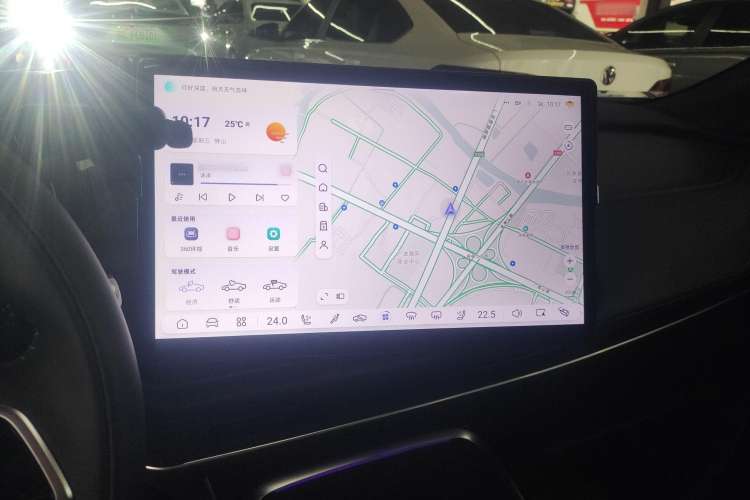 Used  SL03 2023 200Max Range-Extended Version
