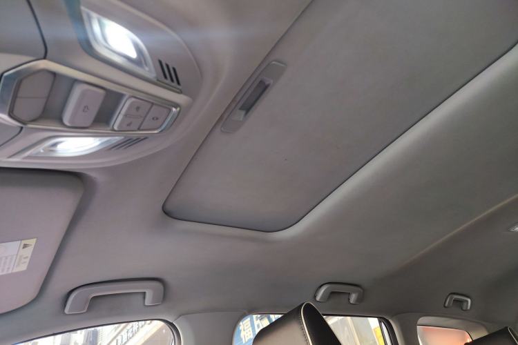 Used Wuling Jiachen 2022 1.5T CVT Deluxe Flagship Edition
