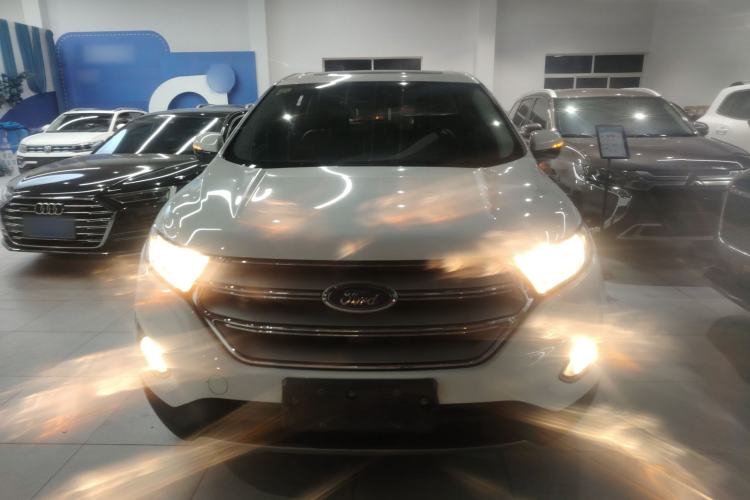 Used Ford Edge 2018 Facelifted EcoBoost 245 Two-Wheel-Drive Platinum Edition 5 Seats China V Emission Standard
