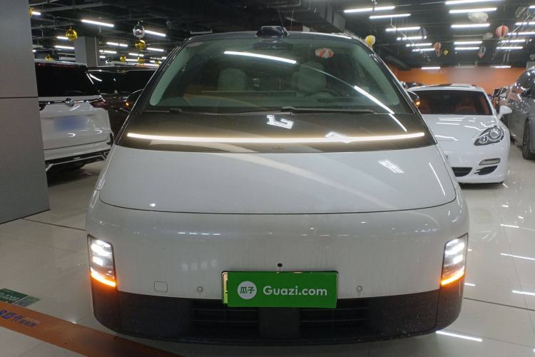 Used Li Auto MEGA 2024 Ultra Model
