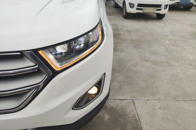 Used Ford Edge 2018 EcoBoost 245 Two-Wheel-Drive Titanium 7-Seater China V Standard