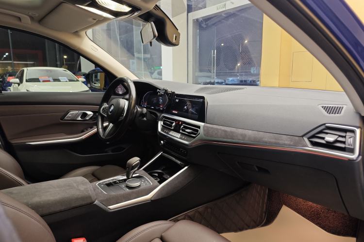 Used BMW 3 Series 2022 325i M Sport Package
