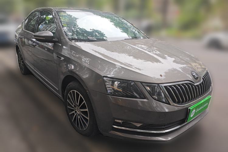 Used Skoda Octavia 2018 TSI230 DSG Luxury Edition