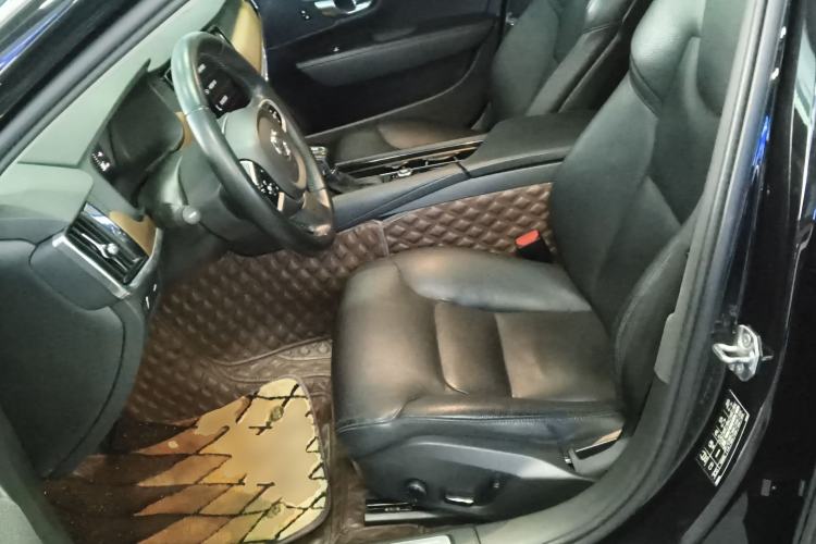 Used Volvo S90 2019 T5 Zhiyi Edition
