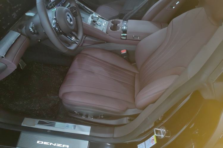 Used Denza Z9GT 2024 1100 Four-Wheel Drive Max Edition
