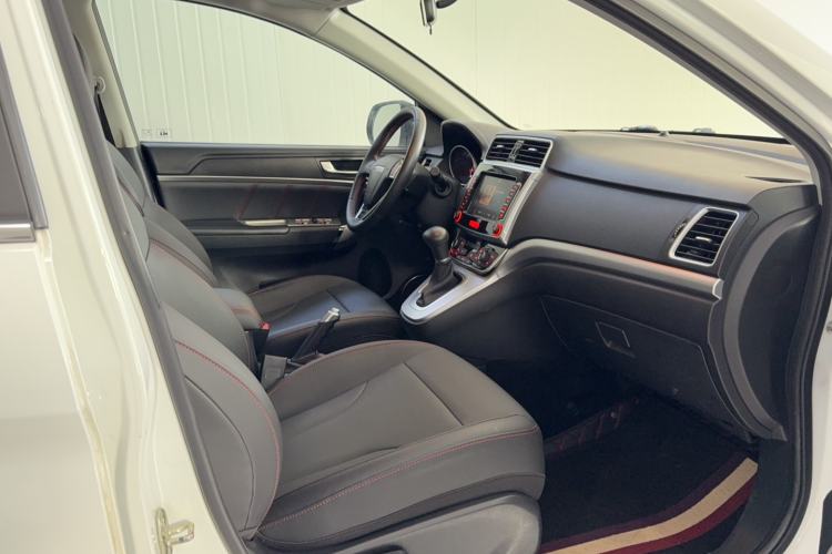 Used Haval M6 2019 1.5T DCT Two-Wheel Drive Elite Version China VI Standard
