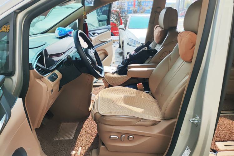 Used Buick GL8 2020 ES Land Cruiser 653T Luxury Edition