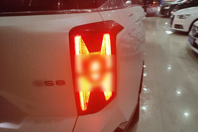 Used GAC Trumpchi GS8 2022 Linghang Series 2.0 TGDI Two-Wheel-Drive Luxury Smart Connectivity Version (7 Seats)
