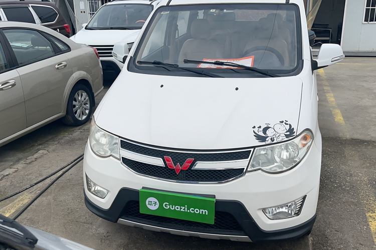 Used Wuling Hongguang 2014 1.5L S Comfort Model
