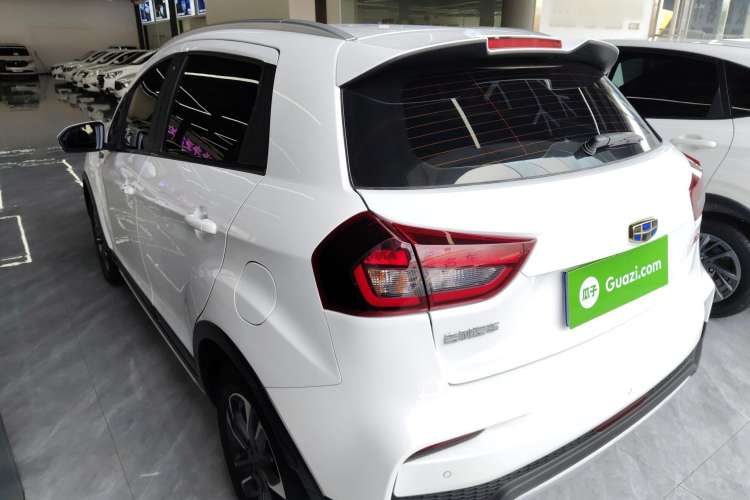 Used Geely Auto Vision X3 2019 Upgraded Model 1.5L CVT Prestige Version
