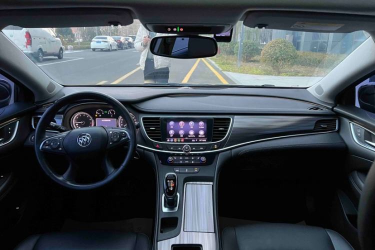 Used Buick LaCrosse 2019 28T Luxury Model
