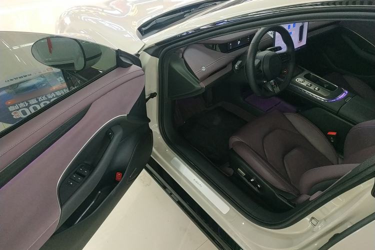 Used  SU7 2024 Rear-Drive Long-Range Intelligent Driving Version
