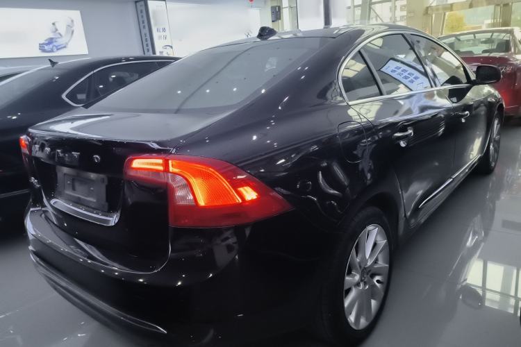 Used Volvo S60 2016 S60L T4 Zhiyuan Edition
