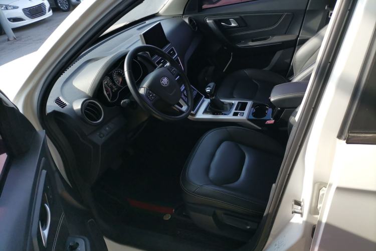 Used Bestune X40 2019 1.6L Automatic Luxury Edition China VI
