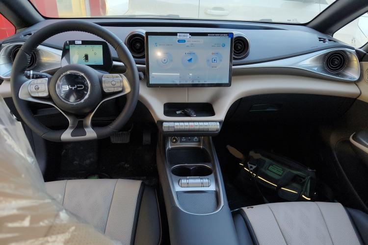 Used BYD Dolphin 2025 420km Free Edition
