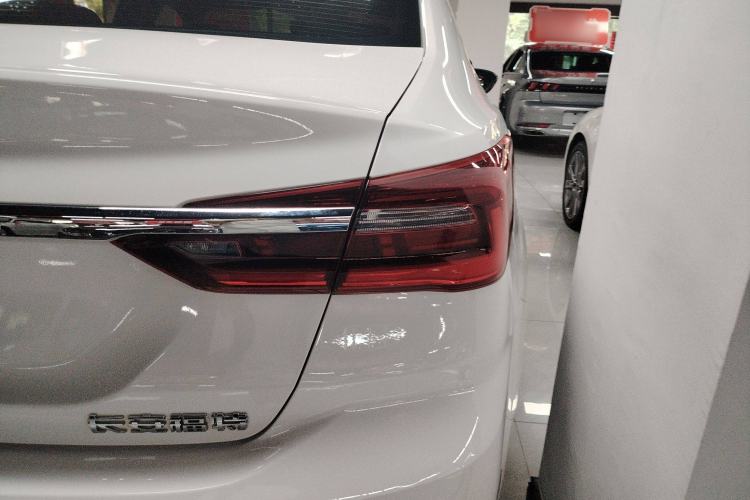 Used Ford Escort 2021 1.5L Automatic Platinum Edition
