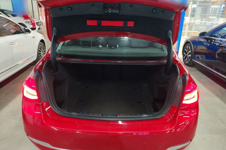 Used BMW 3 Series 2019 320Li Fashion Model
