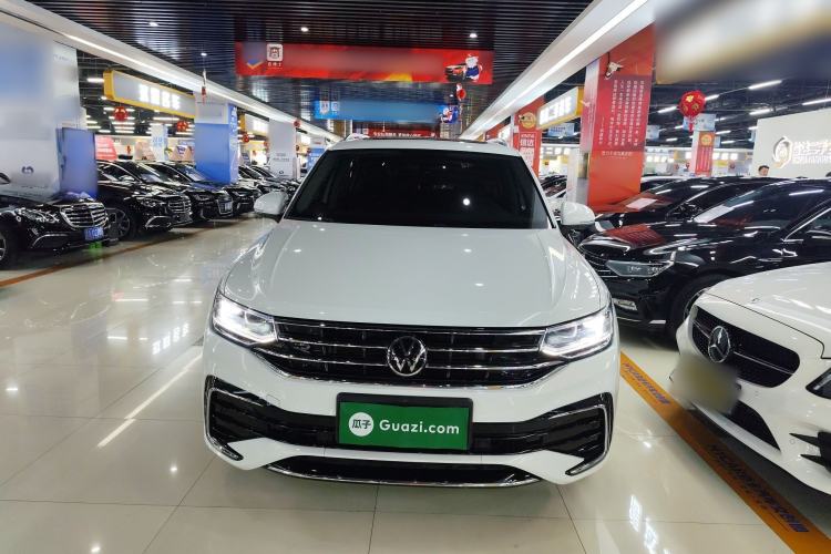 Used Volkswagen Tiguan L 2024 Outstanding Model 330TSI Automatic Two-Wheel Drive R-Line Dragon Glory Edition
