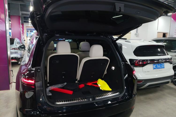 Used Li Auto L9 2024 Ultra Model
