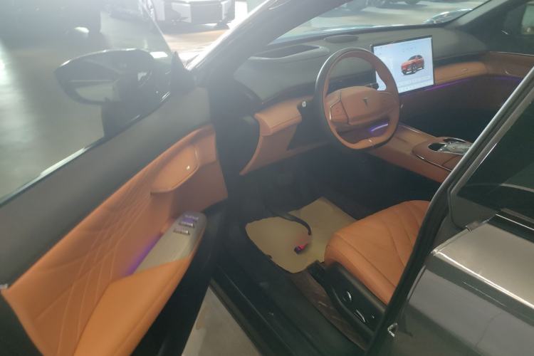 Used  S07 2023 200Max Range-Extended Version