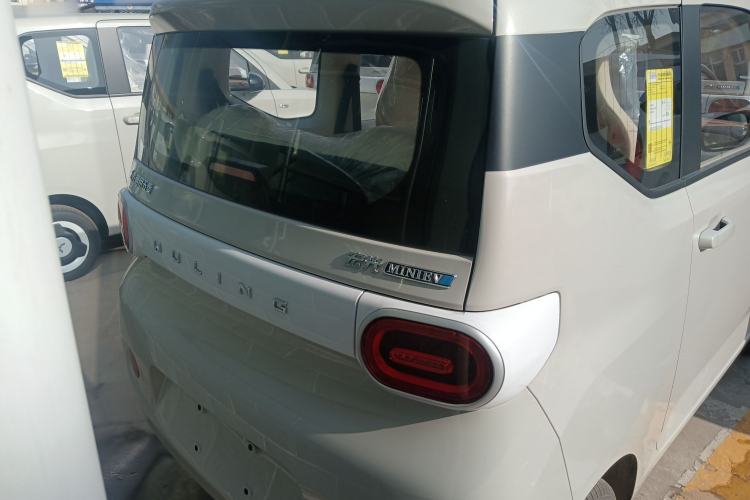 TDK.VehicleDetails.img