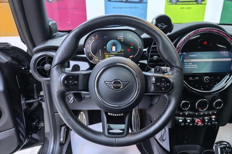 Used  MINI 2022 2.0T COOPER S Racing Driver
