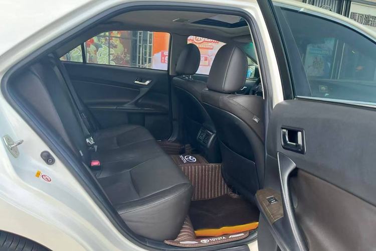 Used Toyota Reiz 2013 2.5V Elite Edition
