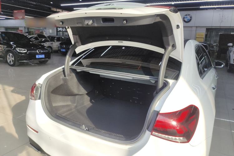 Used Mercedes-Benz A-Class 2021 A 200 L Sport Sedan Fashion Model