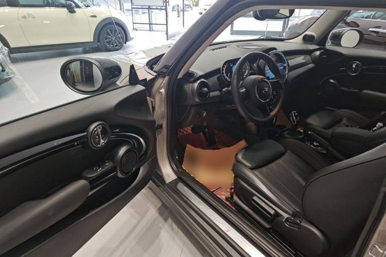 Used  MINI 2022 2.0T COOPER S Artist