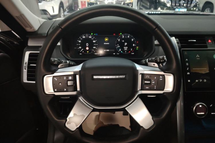 Used Land Rover Discovery 2024 360 PS Dynamic SE
