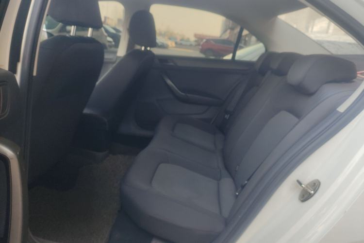 Used Volkswagen Santana 2016 1.4L Manual Fashion Edition