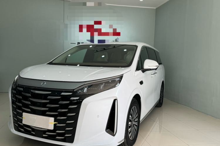 Used BYD Xia 2025 DM-i 1.5T 180km Beyond Edition