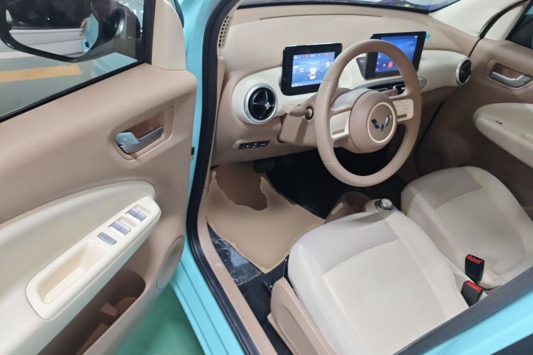 Used Wuling Hongguang MINIEV 2025 Four-Door Version Premium Edition
