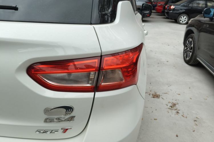 Used GAC Trumpchi GS4 2017 235T Automatic Two-Wheel Drive Luxury Smart Connectivity Version