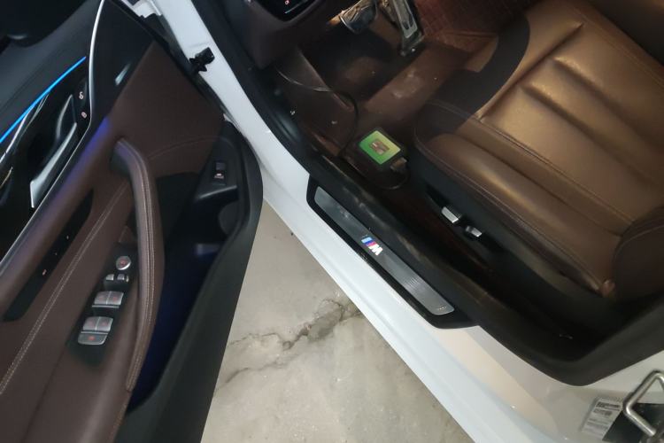 Used BMW 5 Series 2019 Restyled 525Li M Sport Package
