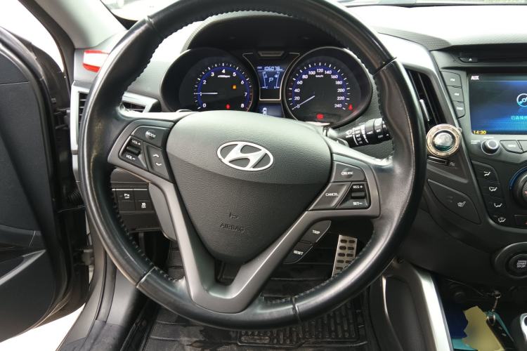 Used Hyundai Veloster 2015 1.6T Automatic Luxury Edition
