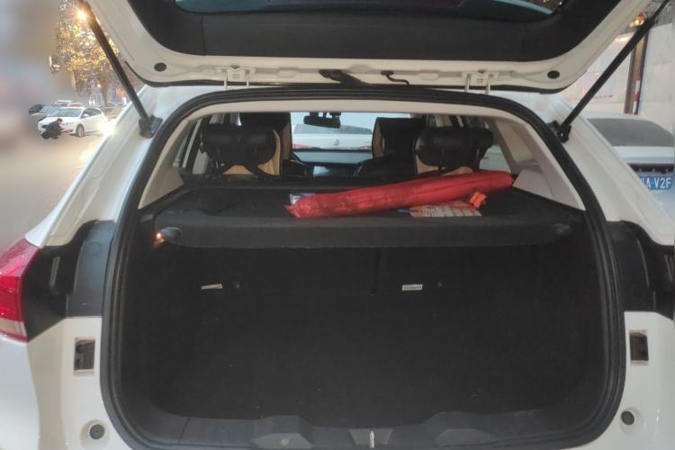 Used Haval H2s 2017 Red-Label 1.5T Dual-Clutch Luxury Model
