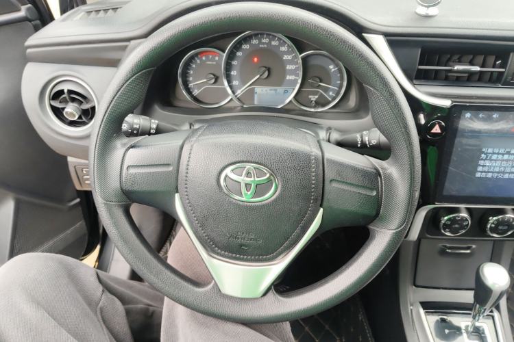 Used Toyota Corolla 2017 Revised Version 1.2T S-CVT GL