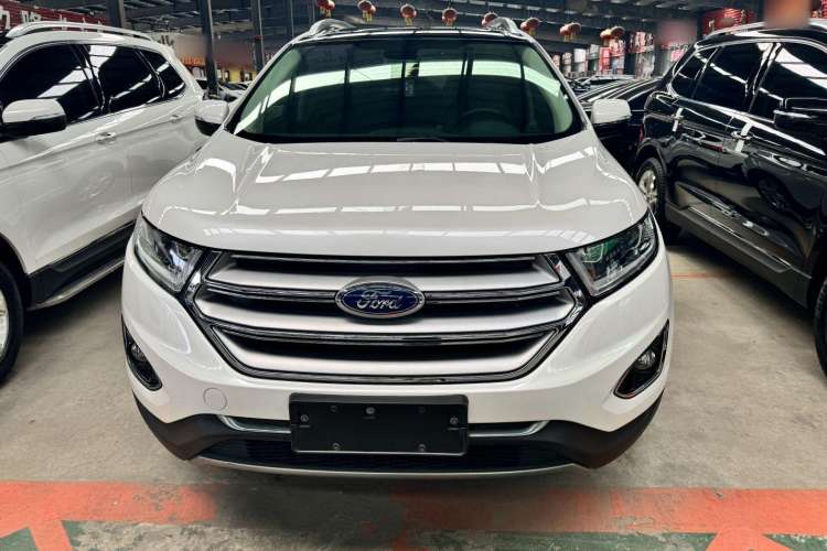 Used Ford Edge 2016 EcoBoost 245 Four-Wheel Drive Titanium Edition 7-Seater
