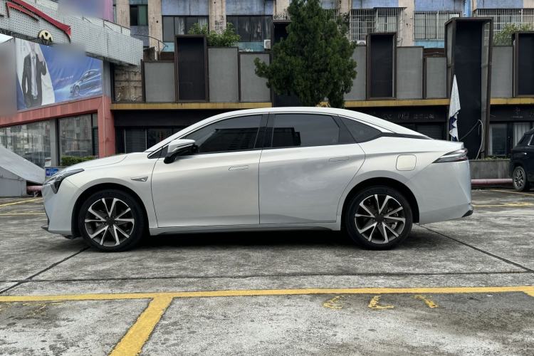 Used AION S Plus 2022 80 Tech Edition
