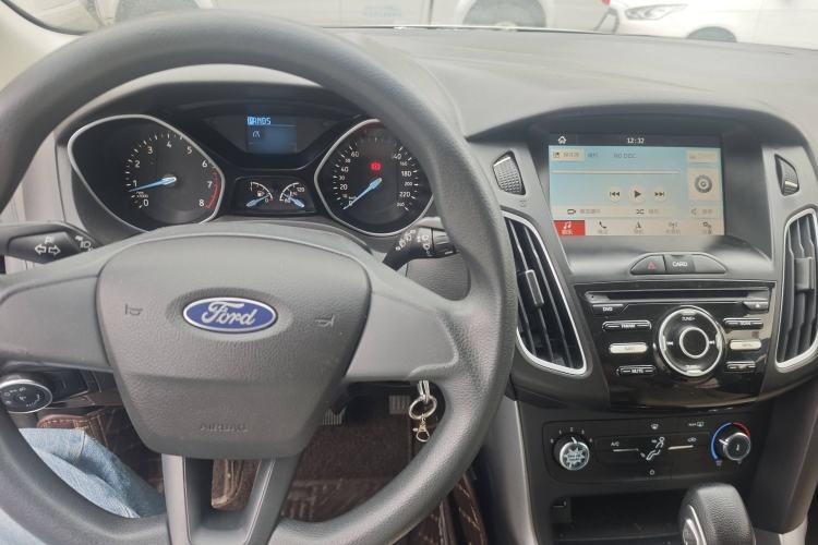 Used Ford Focus 2018 Hatchback Classic 1.6L Automatic Comfort Plus SmartDrive Edition