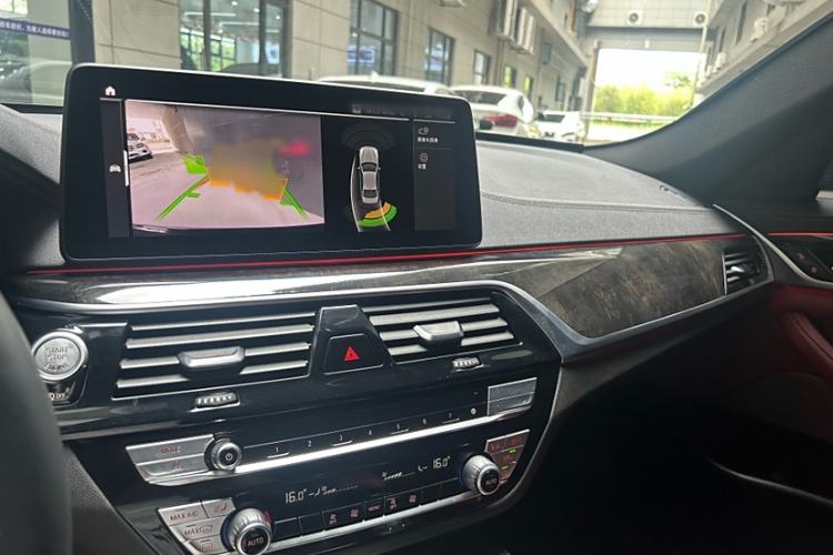 Used BMW 5 Series 2022 525Li M Sport Package
