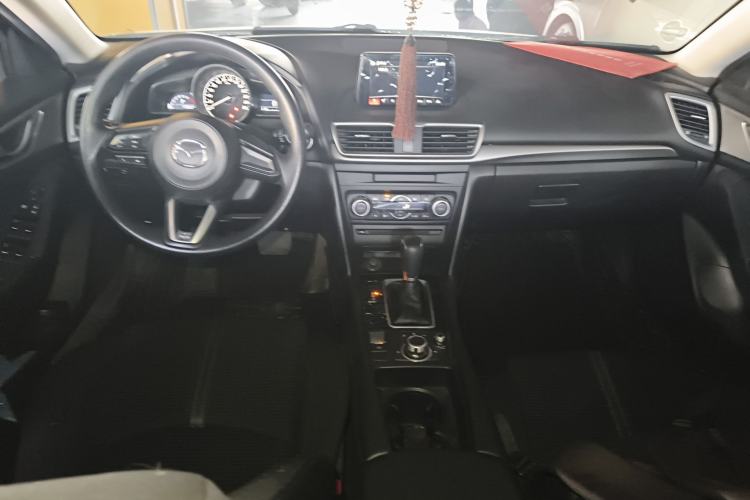 Used Mazda Mazda 3 Axela 2017 Sedan 1.5L Automatic Luxury Model China VI Standard